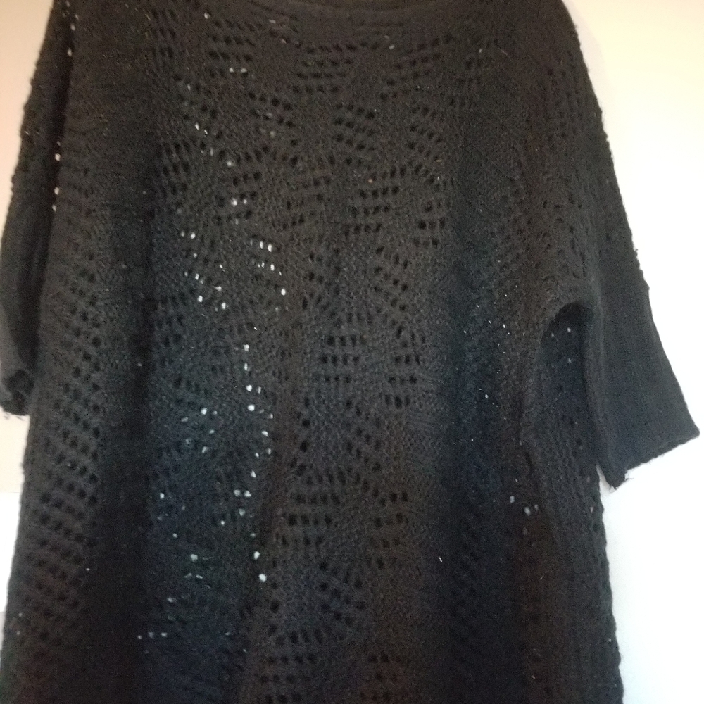 Vertigo Designer Sweater - Picture 3 of 4